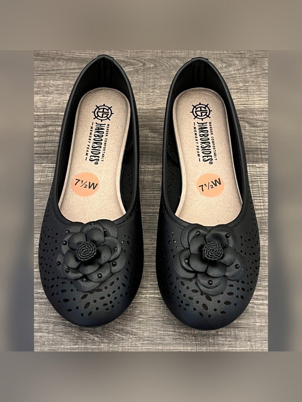 Harborsides Round Toe Cut Out Flower Detail Ballet Flats Size-7.5W